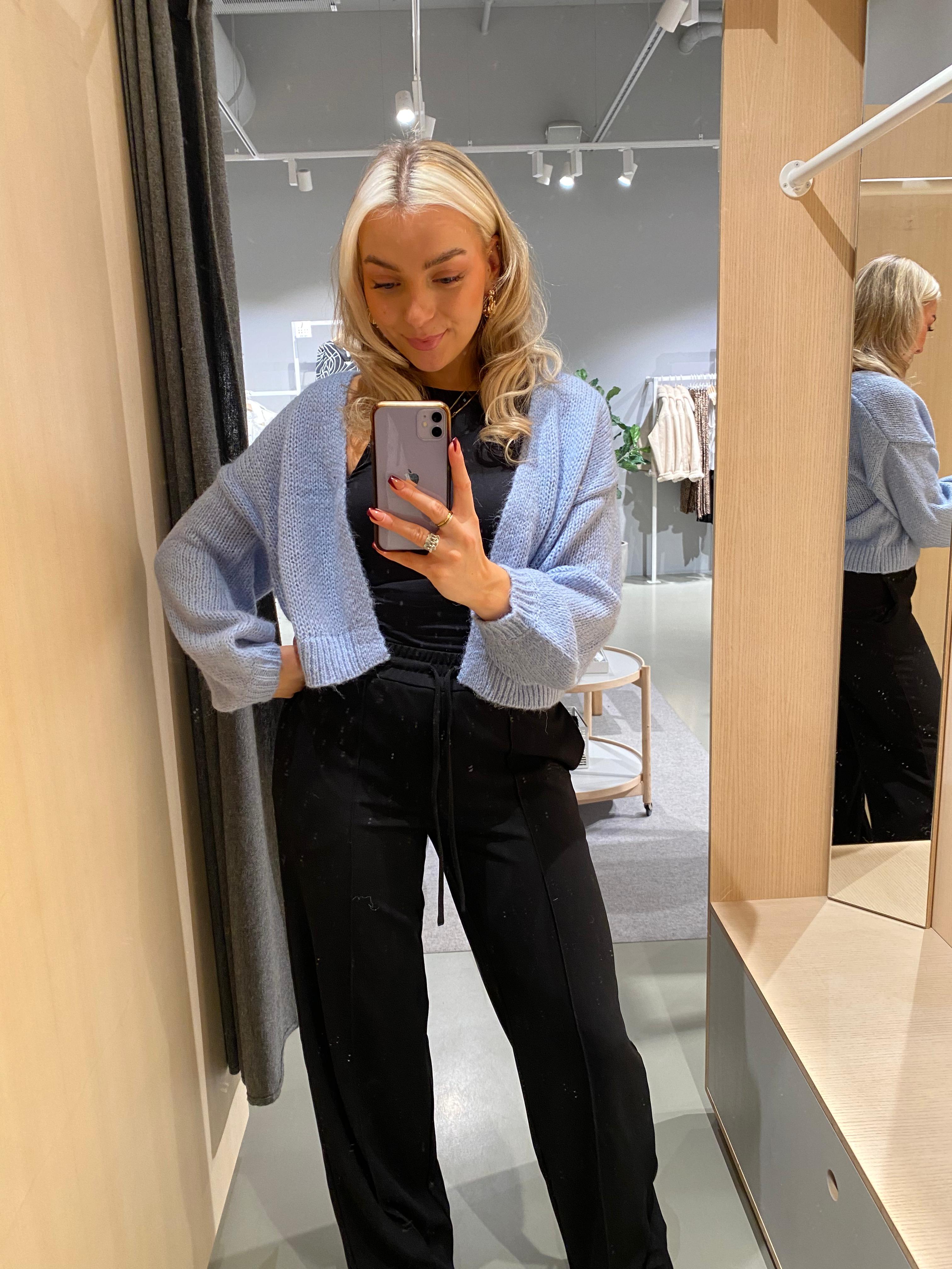 VICHOCA Knit Cardigan - Kentucky Blue